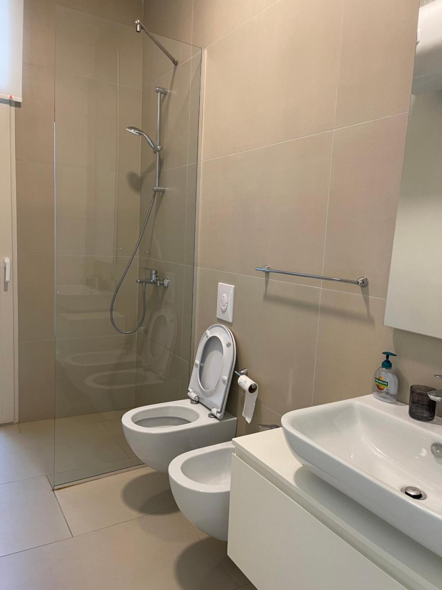 Palase 95, Coast Village Willa Himara