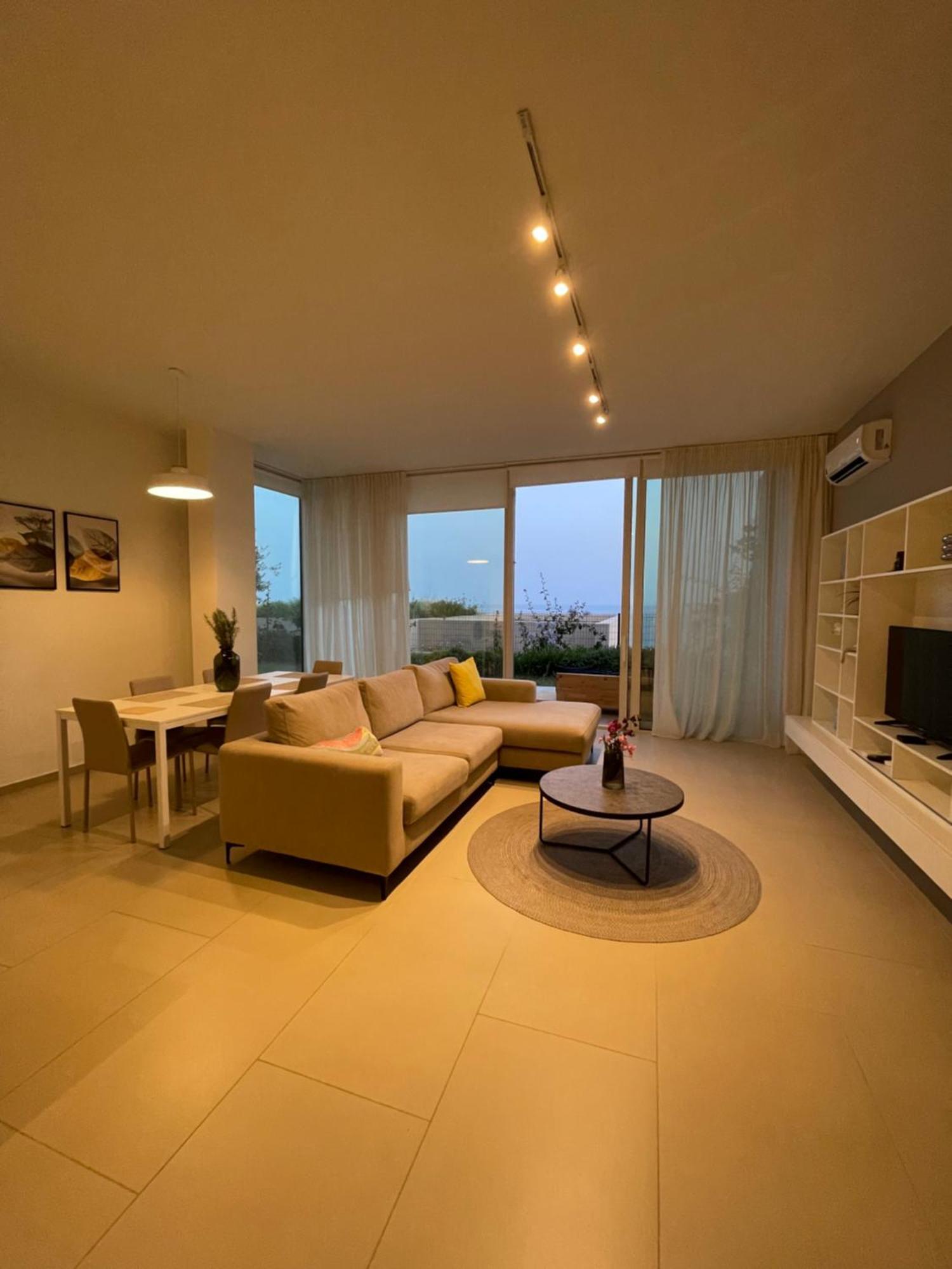 Palase 95, Coast Village Himara